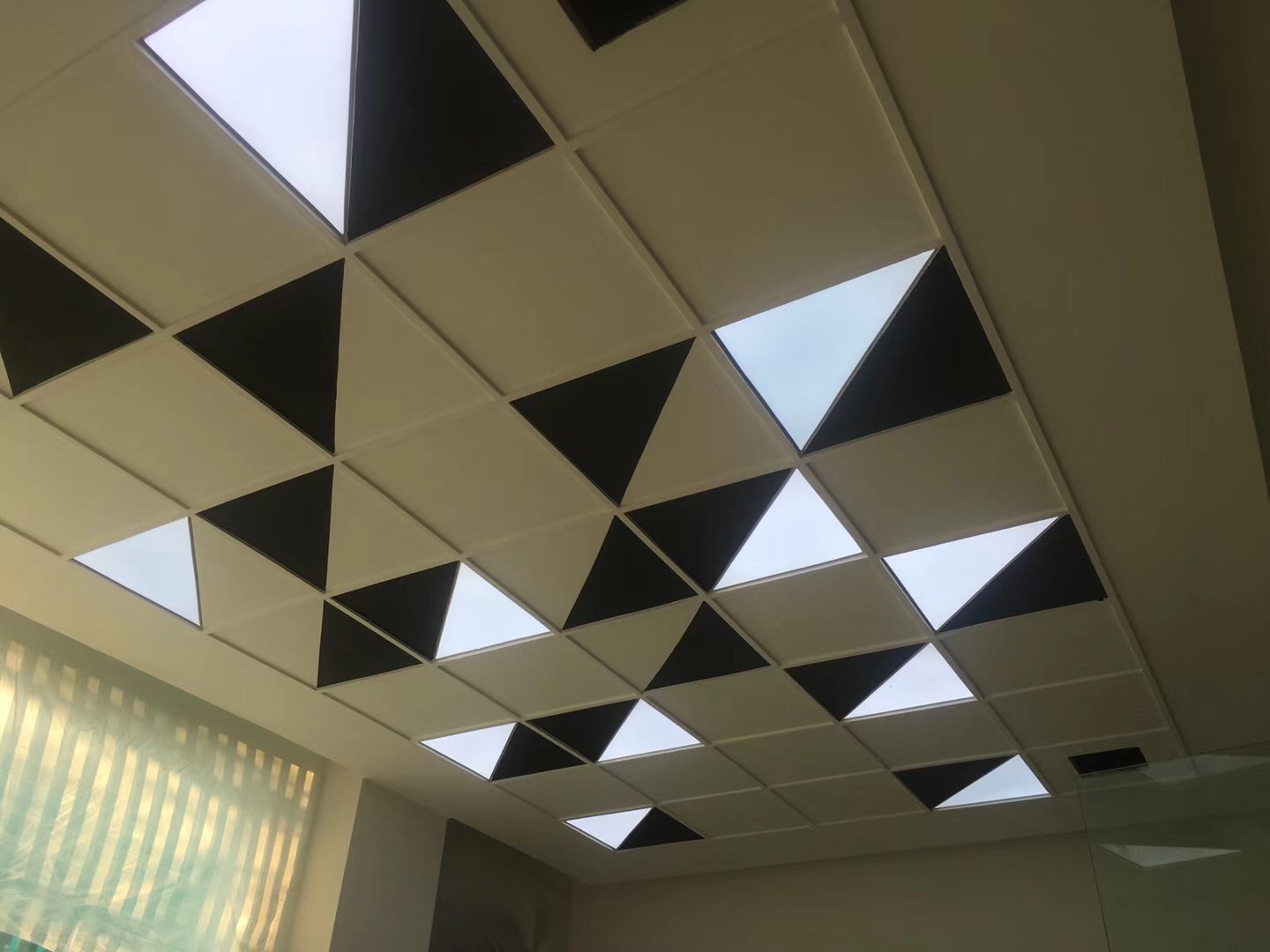 Grid Image